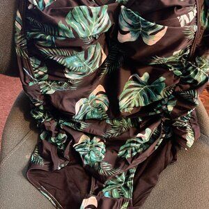 Women's one piece swimsuit